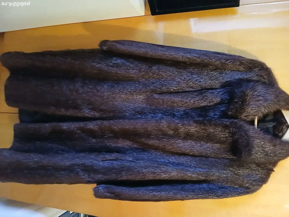 Vand haina de Nutri noua!