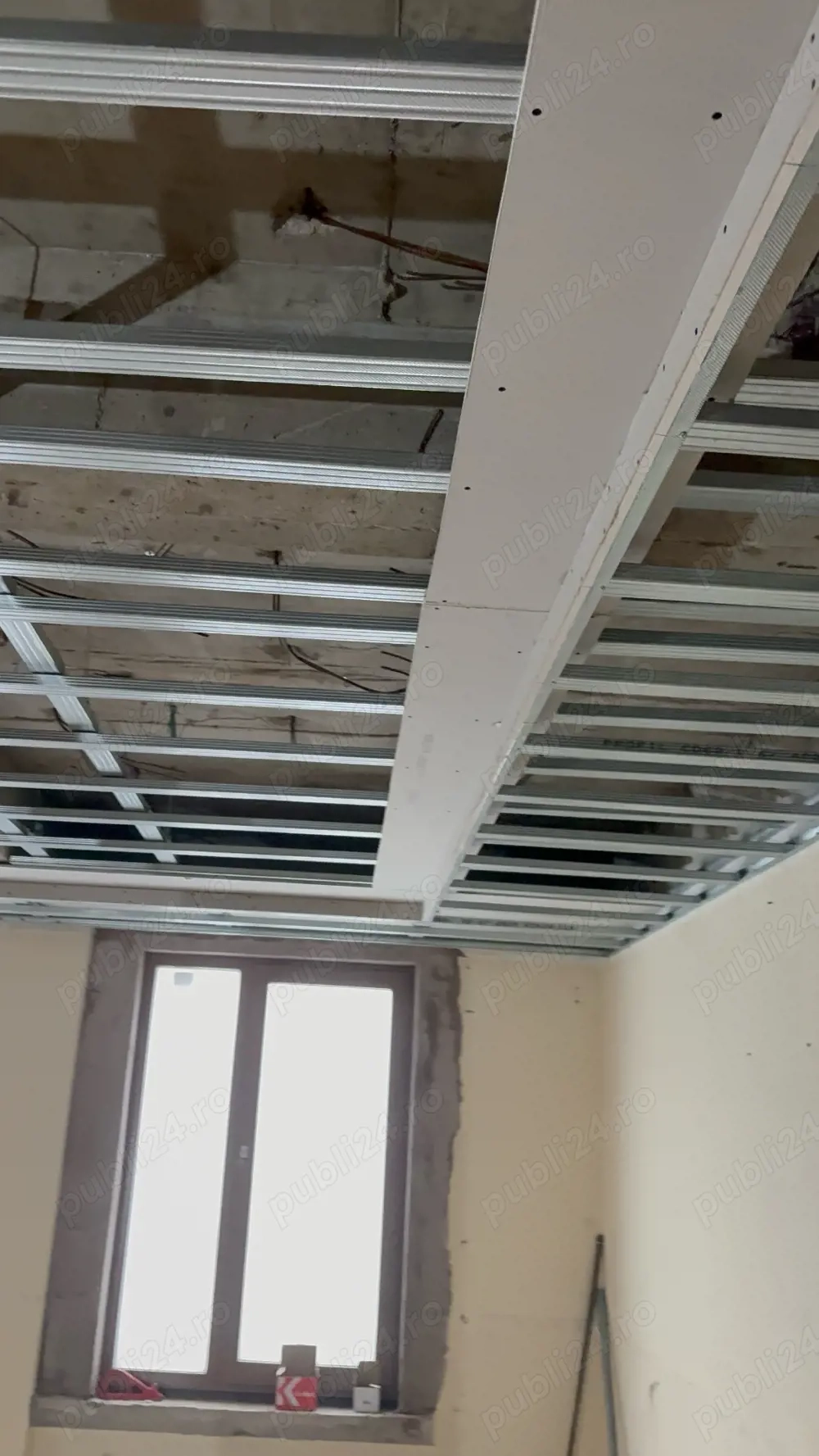 SRL angajeaza rigipsar