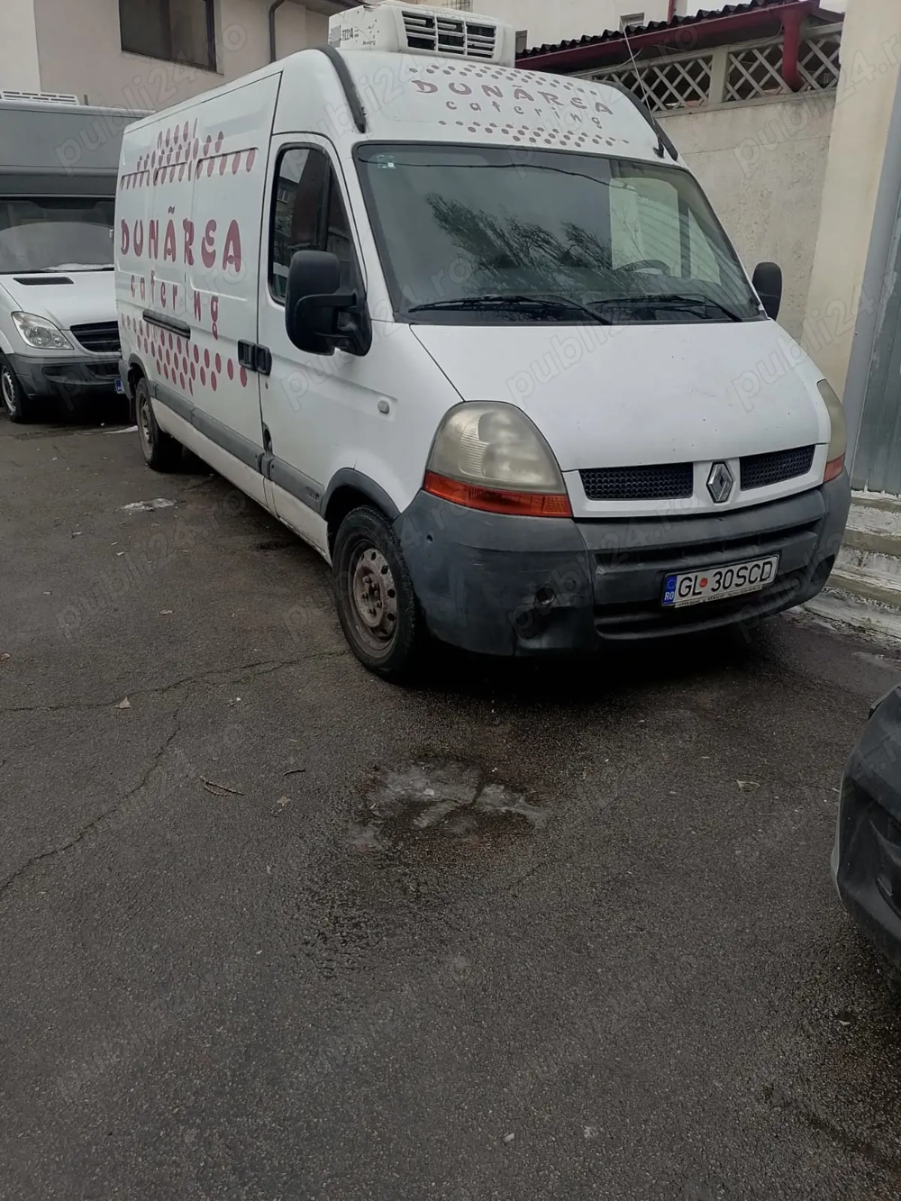 VAND AUTOUTILITARA   Renault Master   ideal catering   distribuție