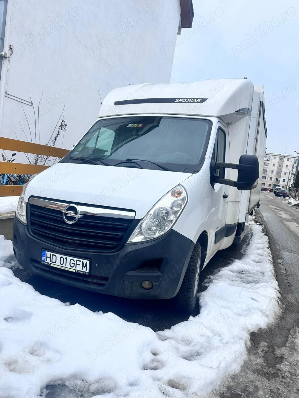 Vând Opel Movano