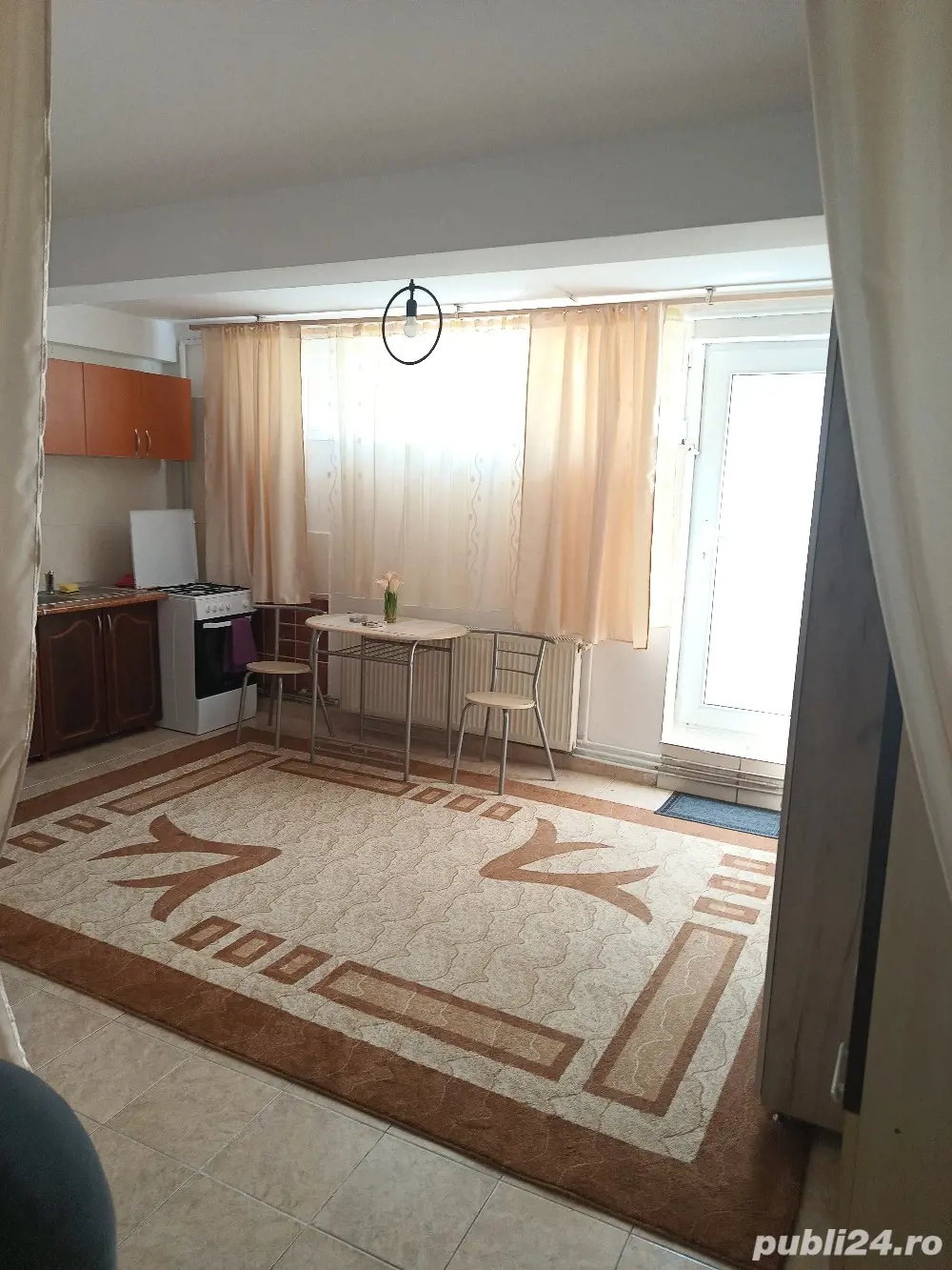 vând apartament 1 cameră 