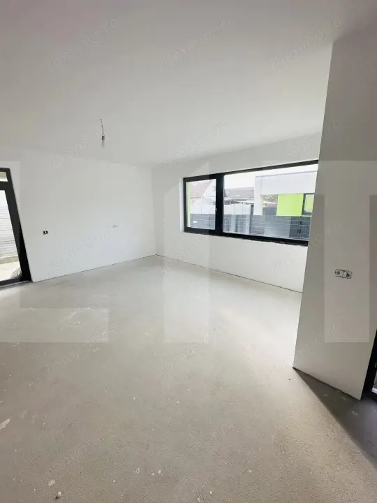 Casa moderna cu potential de personalizare in Vladimirescu 