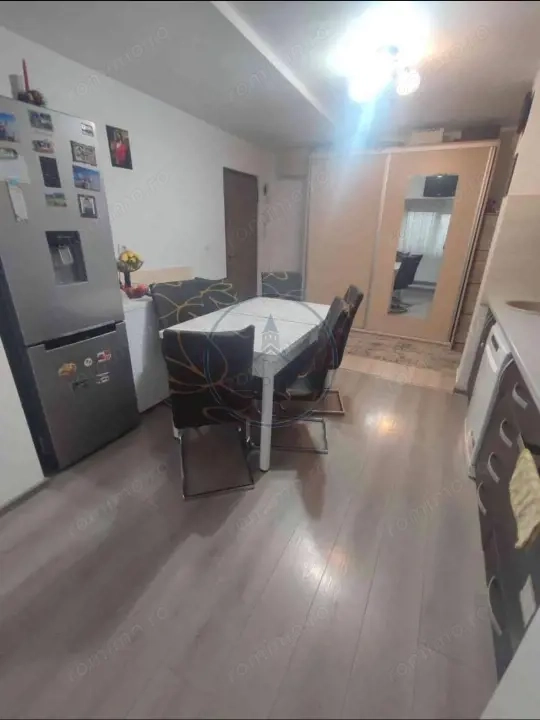 Apartament 2 camere etaj 1 zona Independentei