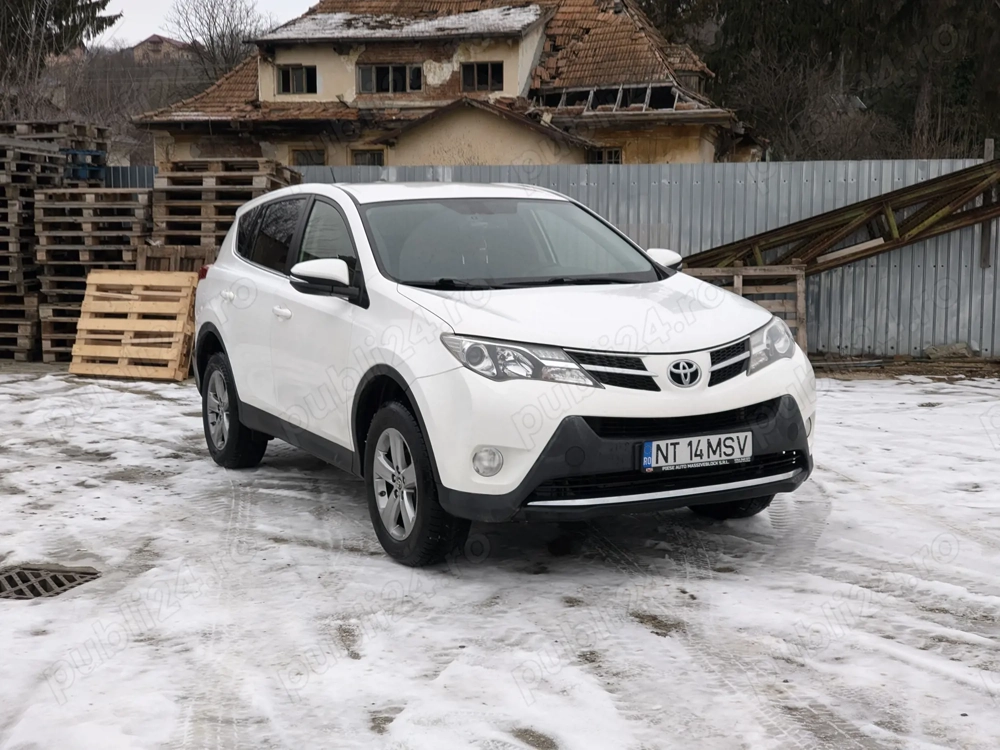 Toyota RAV4 AWD 2015