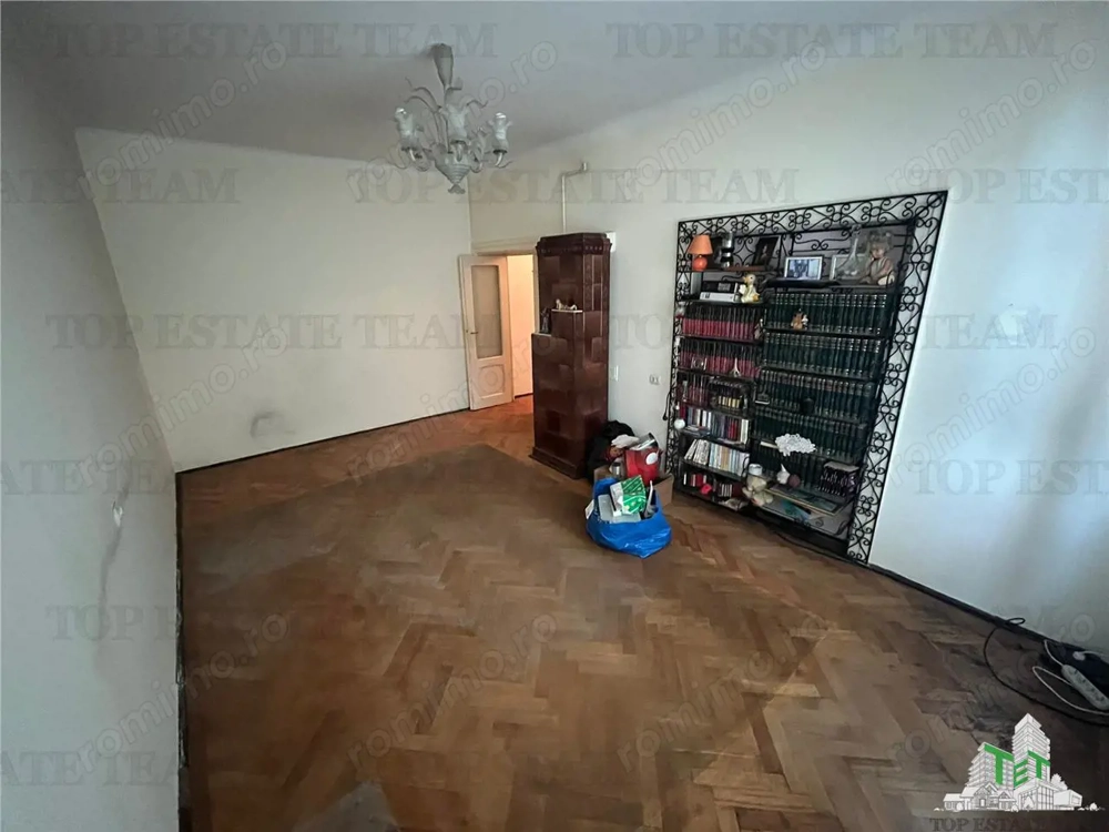 Apartament 2 camere, etaj 1, aproape de Piata Domenii zona linistita.