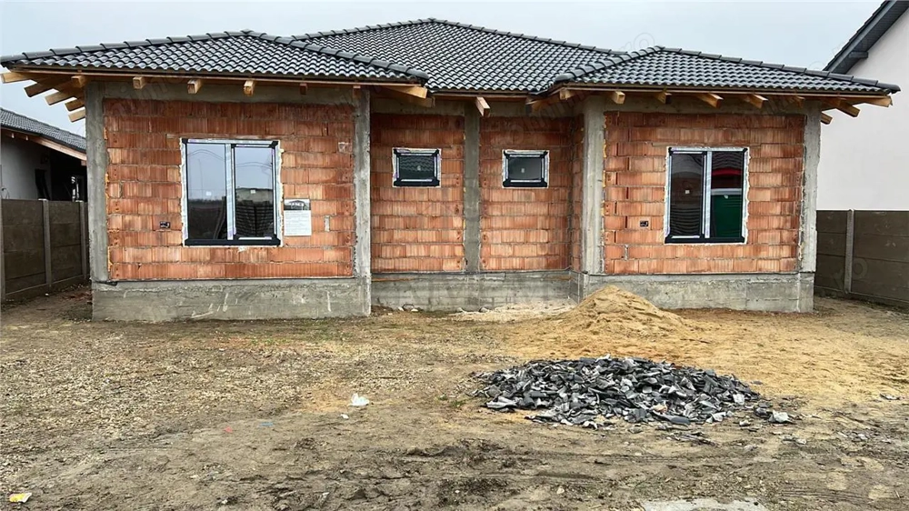 Duplex pe plan - teren generos