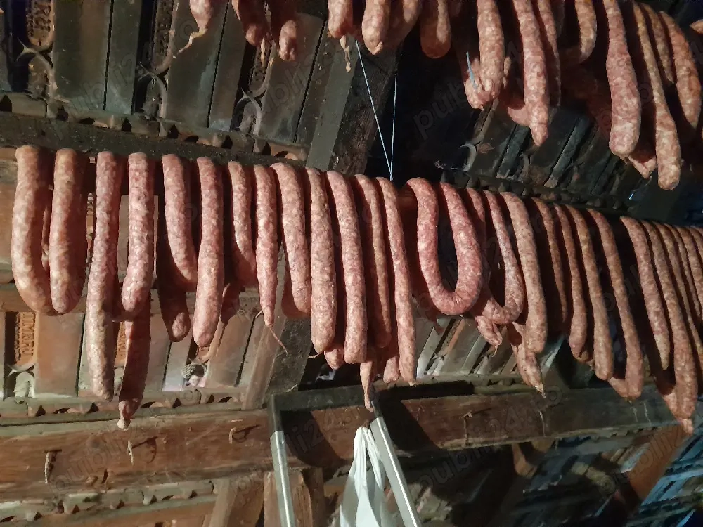 vand produse din carne de porc 