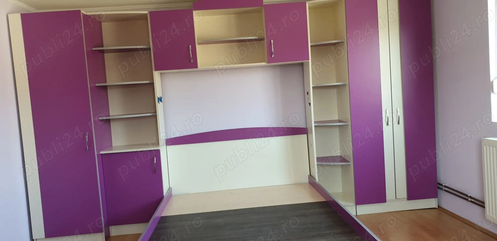 Mobila camera fetita, stare impecabila