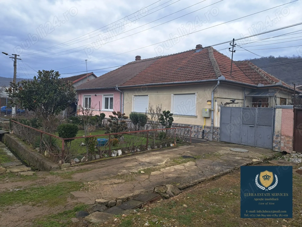 Casă de vânzare - Bocșa, Caraș Severin