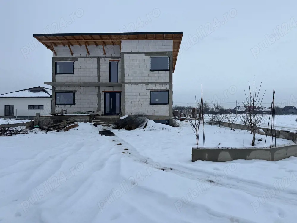 Vand Casa langa Cluj 350 mp