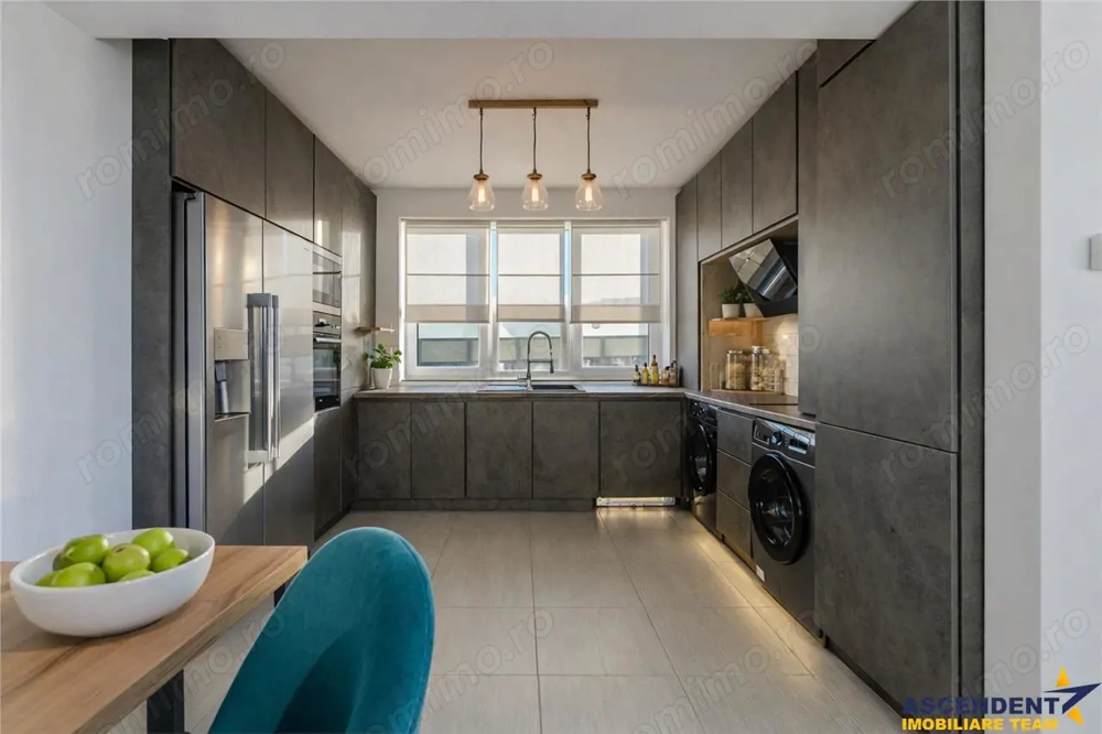 FILM 3D! Penthouse spatios,luminos,terasa generoasa,Maurer,Tractorul,Brasov.