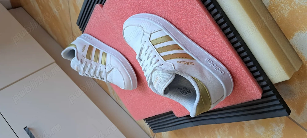 Adidasi unisex Adidas 40.5-41 