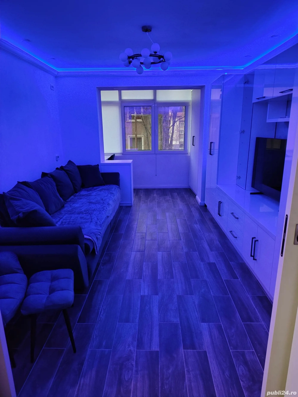 Închiriez apartament Reșița, zona-Lunca - UBB- Poliție -Centru