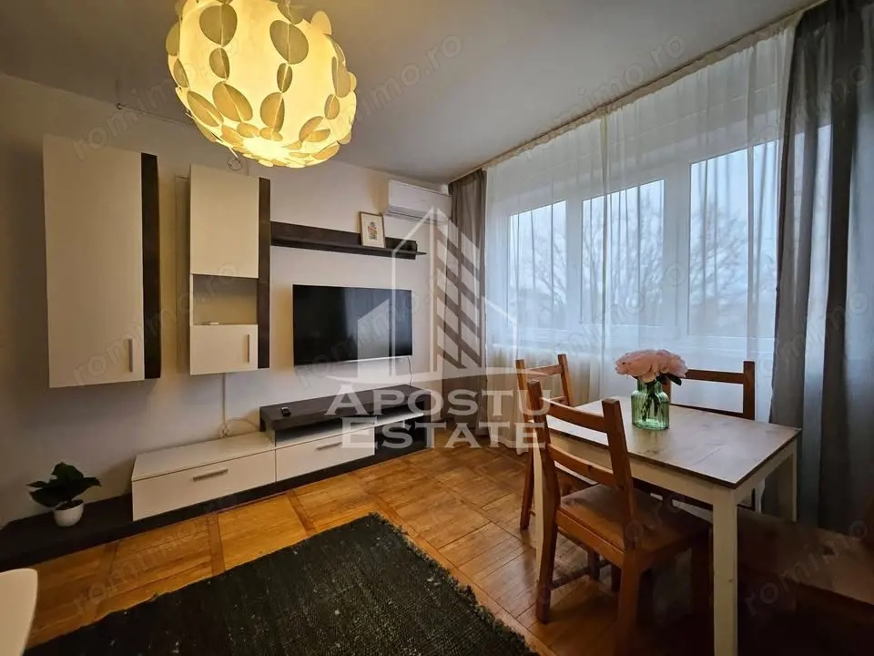 Apartament 2 camere , semidecomandat, 39mp utili, et.4/4, zona Dacia