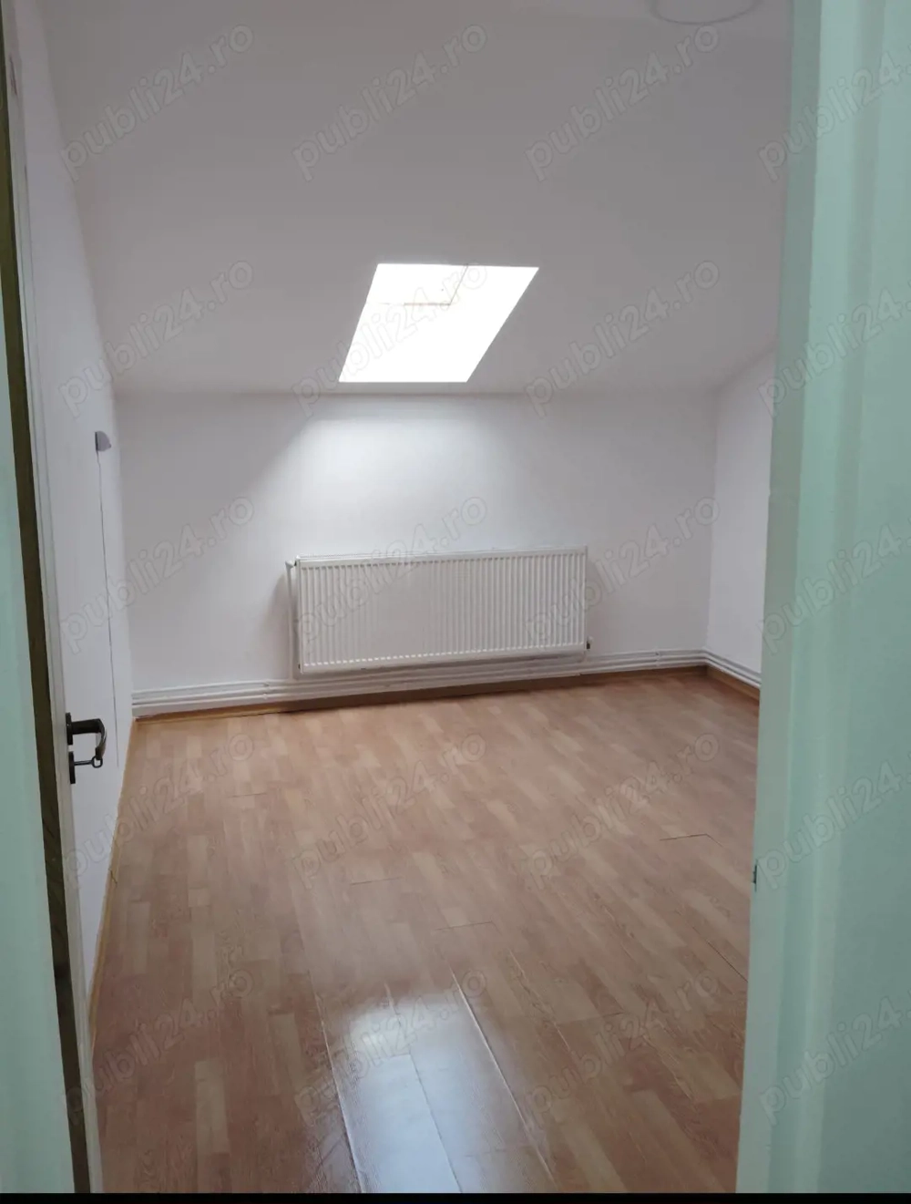 Garsoniera de inchiriat