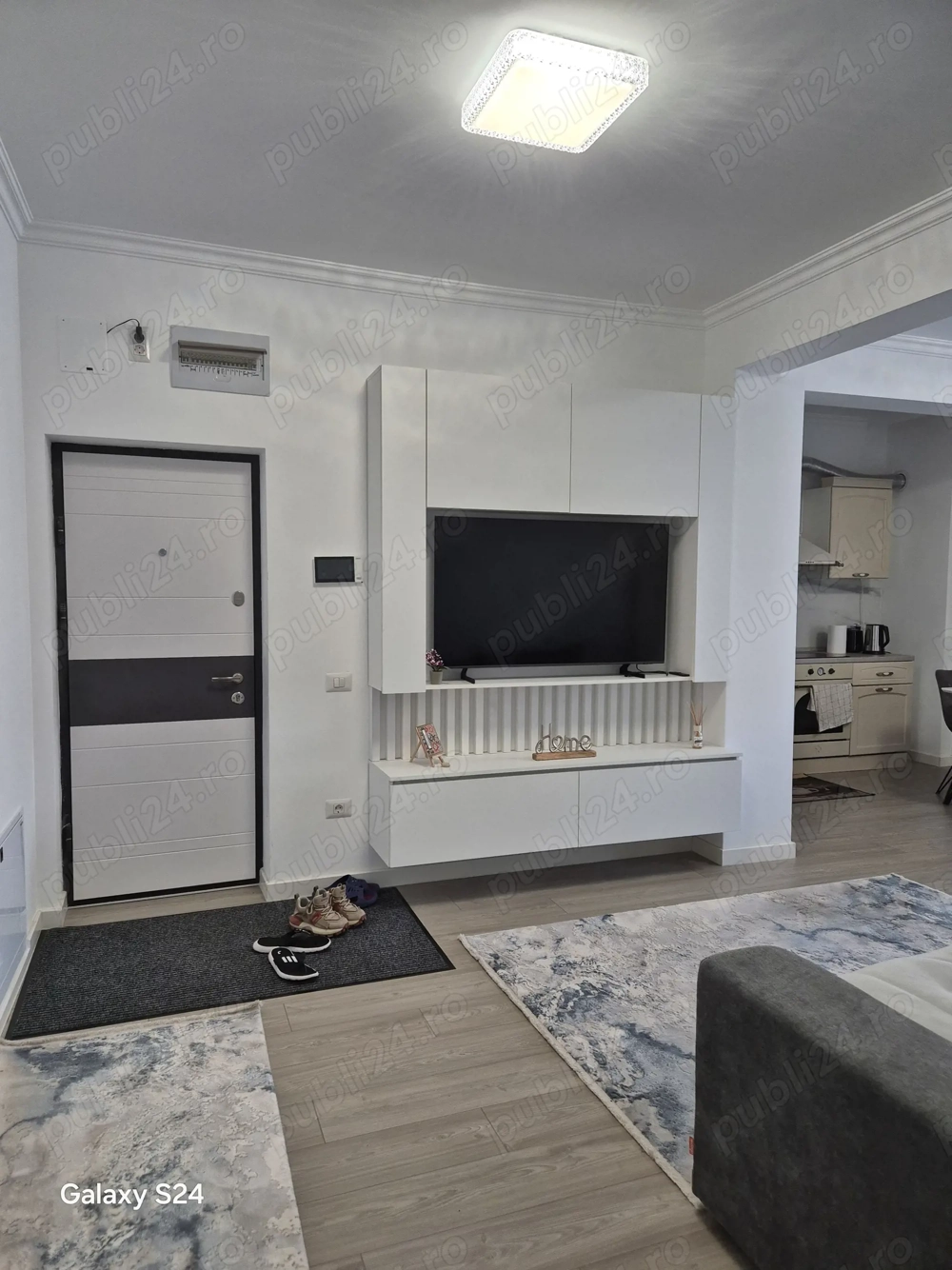 Vand apartament 2 camere cu parcare subterana Nufarul