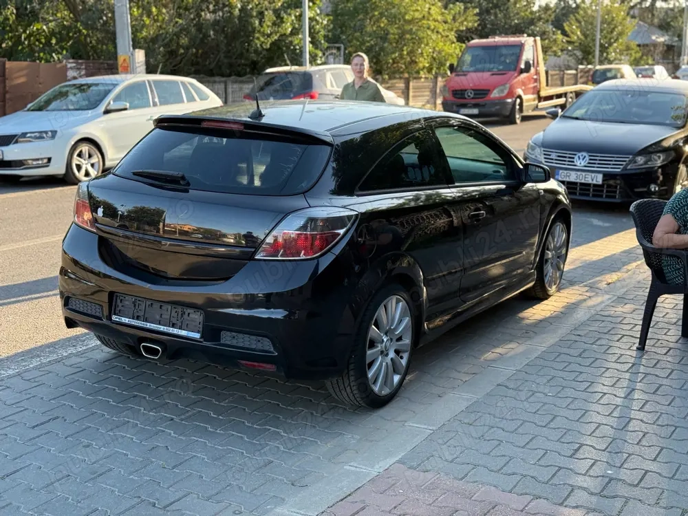 Dezmembrez Opel Astra H 1.6 1.7 1.8 1.9 2.0