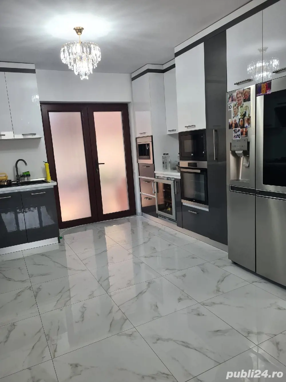 Vând vilă P+1-+M în Bragadiru utilata si mobilata - Cartierul Independenţei . Zonă excelentă Teren 4