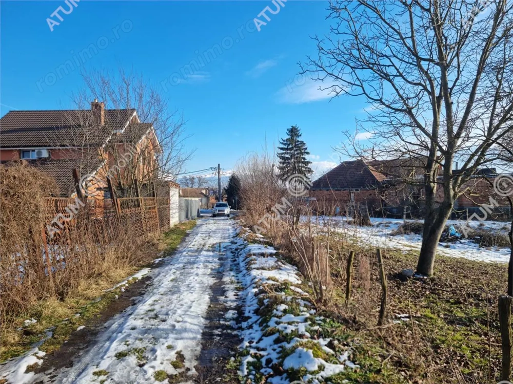 Teren intravilan 3021 mp in zona Avrig din Sibiu