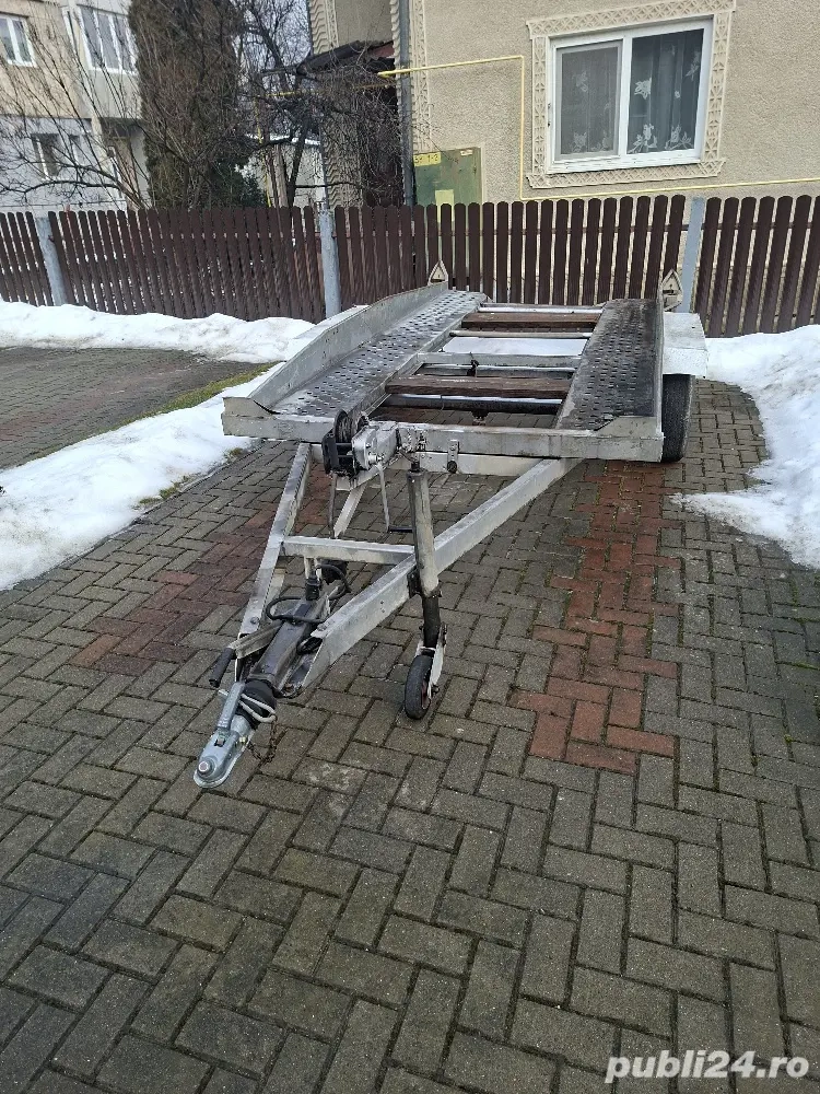 Platforma transport auto