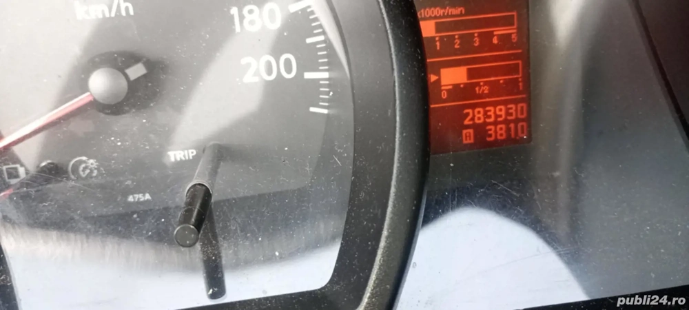 Nissan -NV200  1,5dci din2011 ingrijita,curata,vopsea originala intacta, ca noua