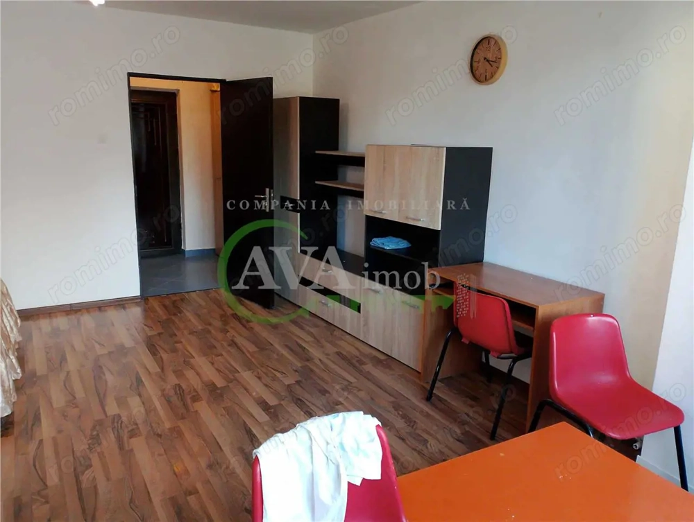 Garsoniera confort 1 zona Garii