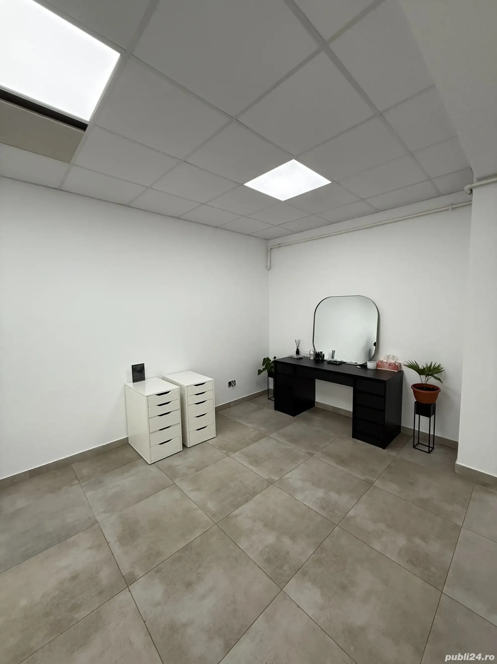 Închiriere punct de lucru Beauty 