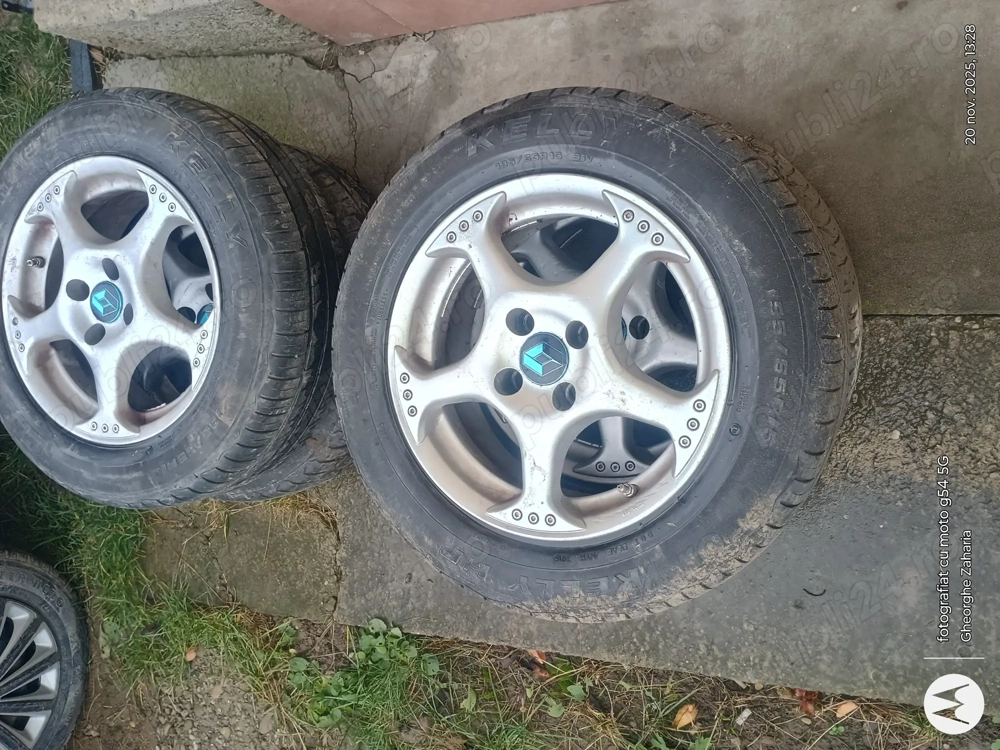 4 jante originale Renault pe 15 cu anvelope de vara pentru Renault și Logan 