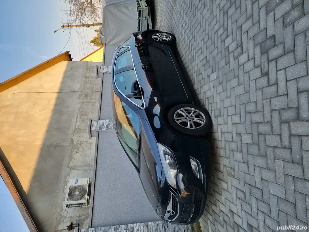 Opel Astra J an 2011, Motor 1.4 Turbo 140 cai benzina.