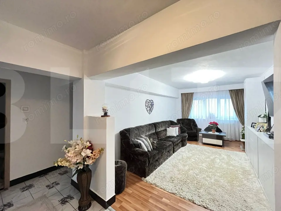 Apartament 4 camere decomandate – Calea Națională, zona IRE