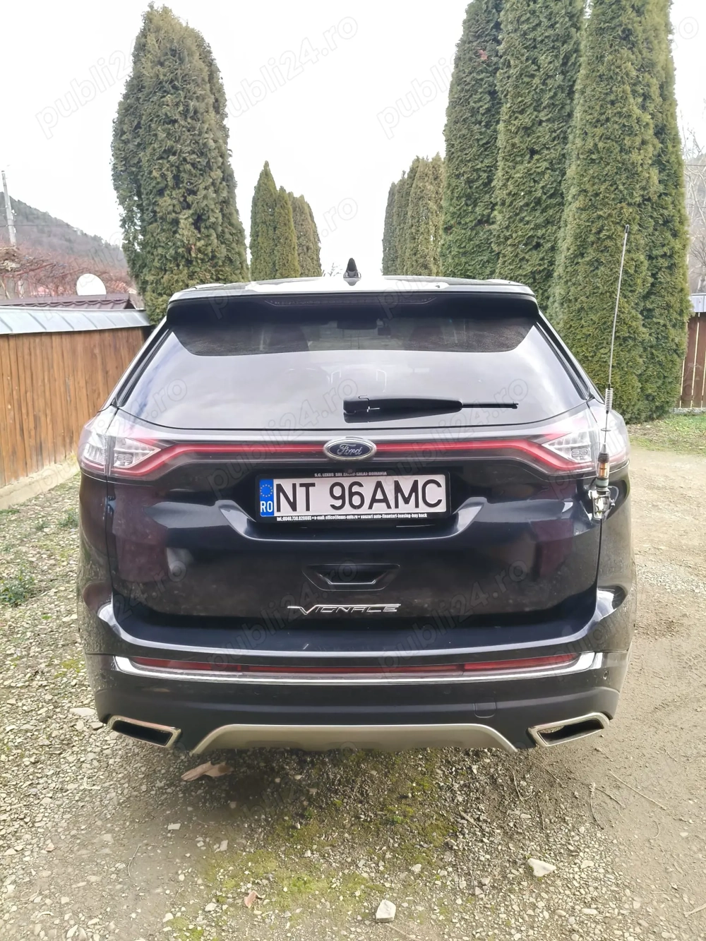 Ford edge vignale