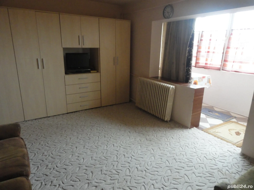 Apartament 1 camera decomandat intr-un bloc de apartamente in Confectii, renovat, mobilat