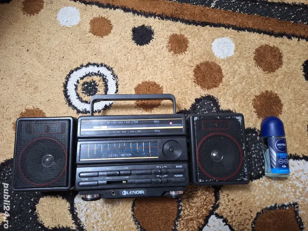 Mini radio boombox lenoir