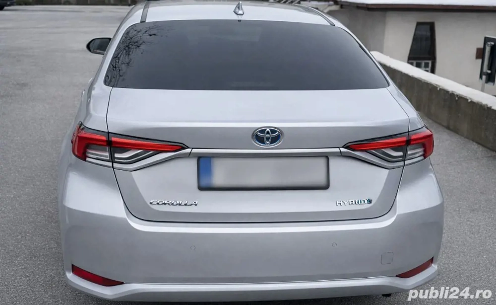 Toyota Corolla 2023, 1.8, HSD Dynamic, unic proprietar