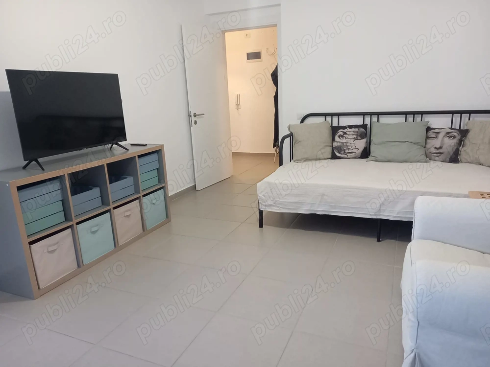 Inchiriez garsoniera