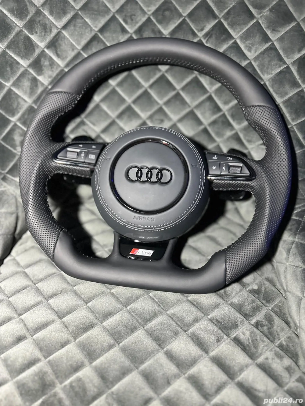 Vând Volan Audi A4 b8 s line