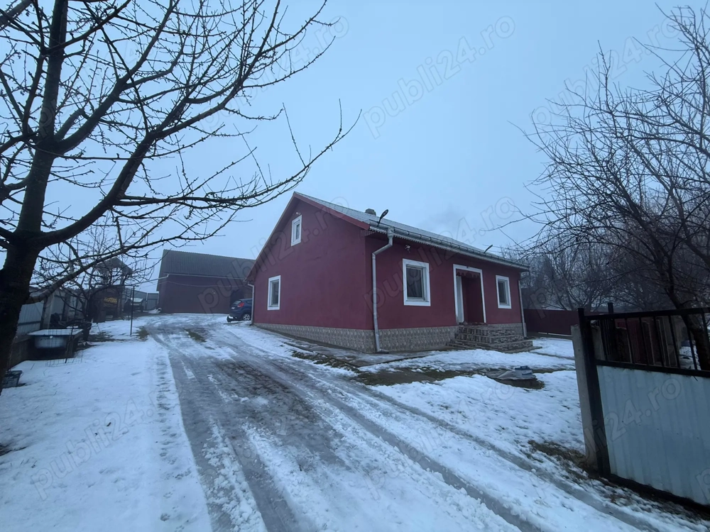 Vând casă în Jud Suceava, com Grămești, sat Verbia.