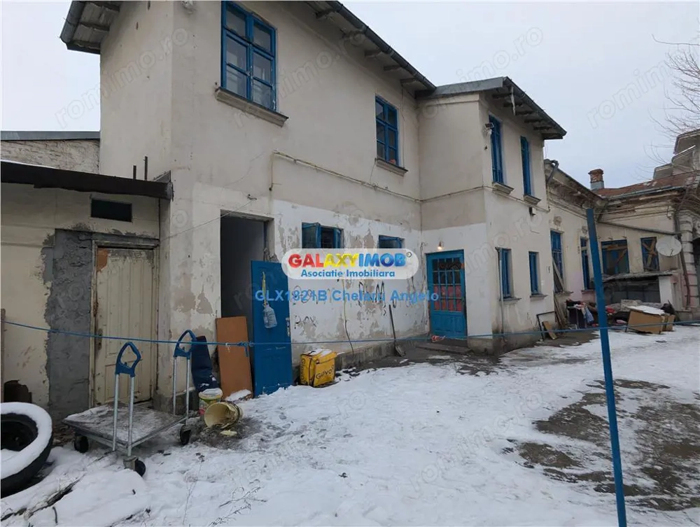 Udriste, 3 vile  #537;i teren 1745 mp , deschidere 18 m, proiect 8 vile