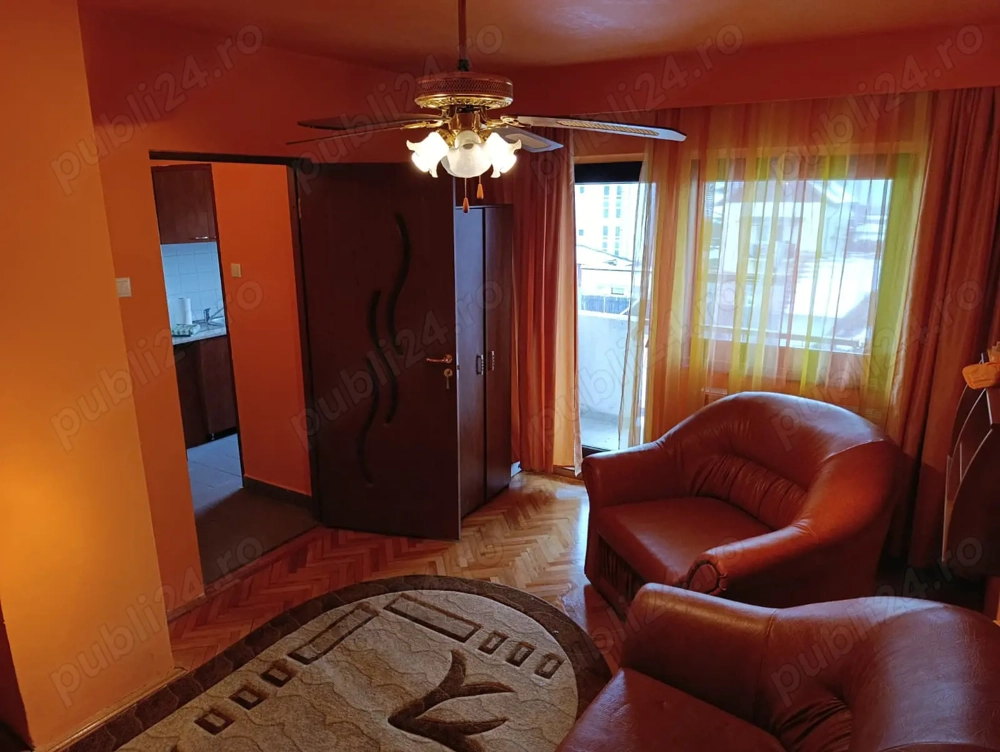 Garsonieră spațioasă de 32,83 mp, situată la etajul 4 IN stațiunea Geoagiu-Bă