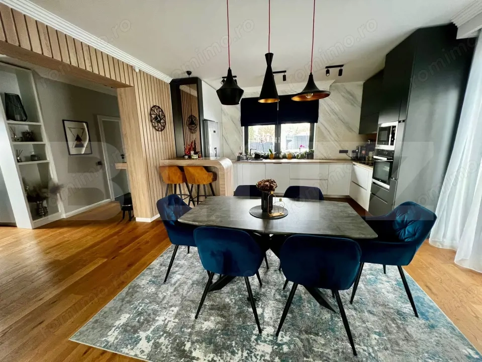 Casa de vanzare, 244 mp, strada Sfantul Stefan