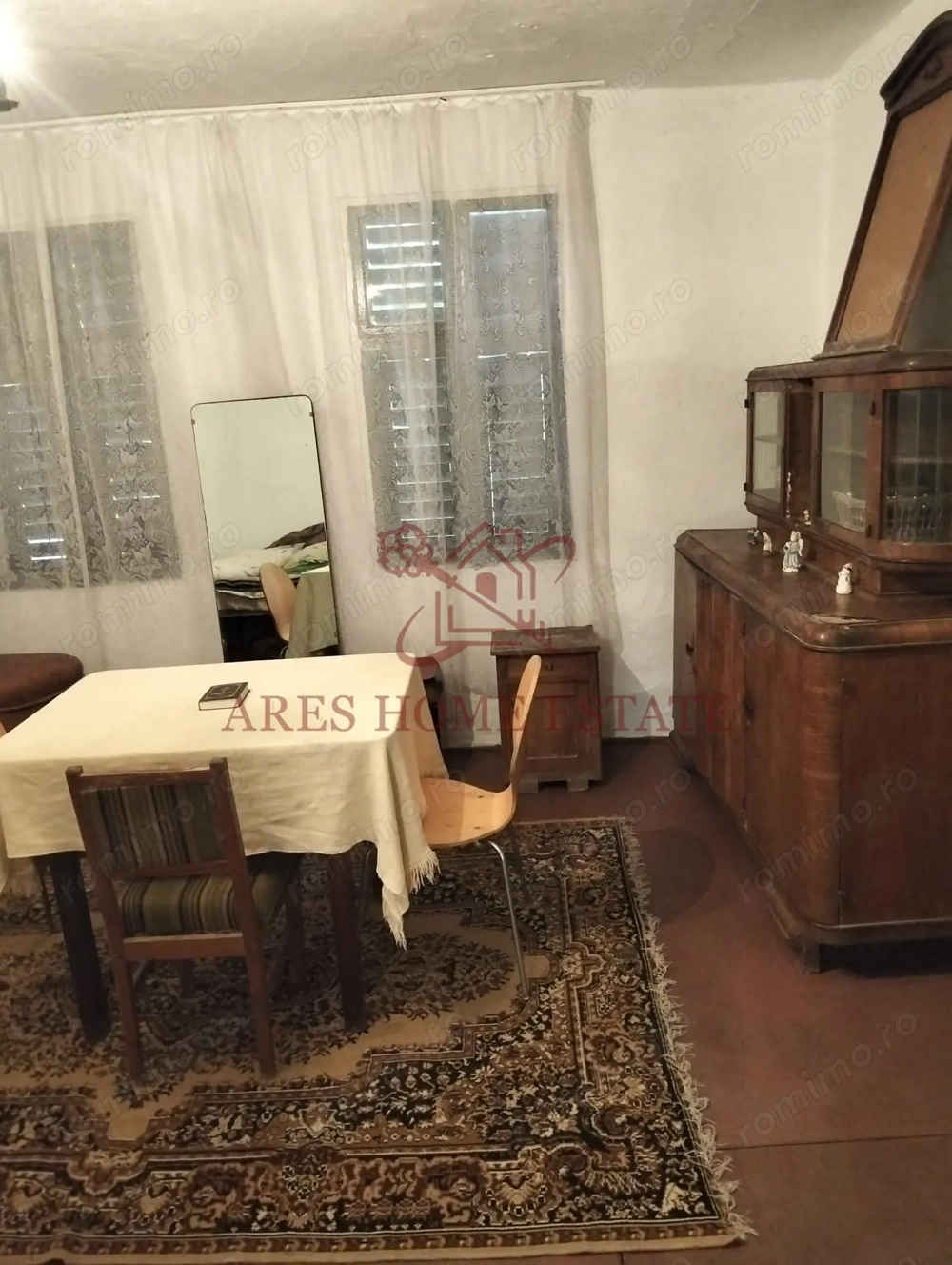 Casa spatioasa | 1500 mp teren - Ticvaniu Mare CS