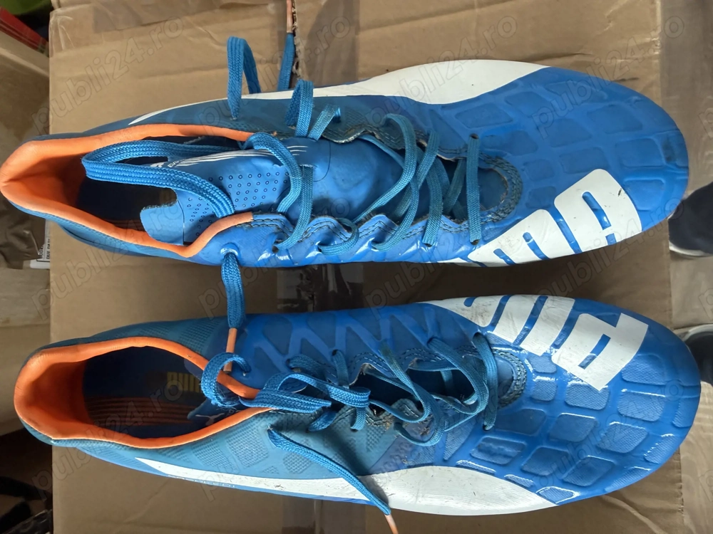 Ghete fotbal Puma Evospeed SG , marimea 43 