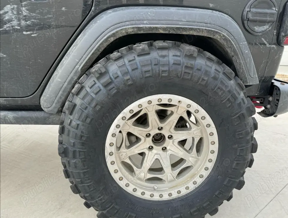 Vand 5 roti Jeep Wrangler anvelope TSL SX2 40" jante beadlock 20"