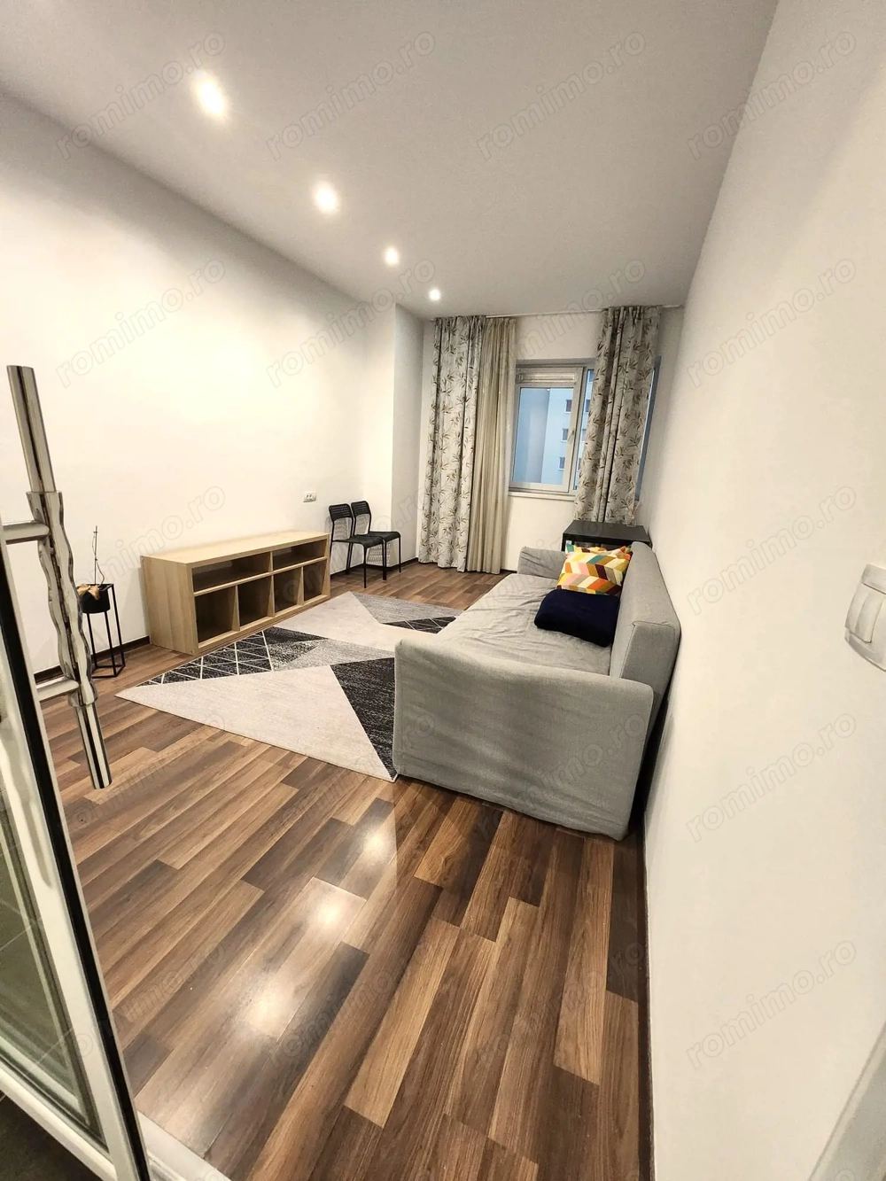 Vanzare Apartament 2 Camere - Rin Grand Hotel