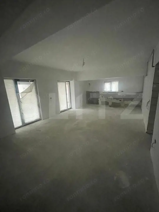 Apartament 3 camere, 91 mp, zona Valea Rosie