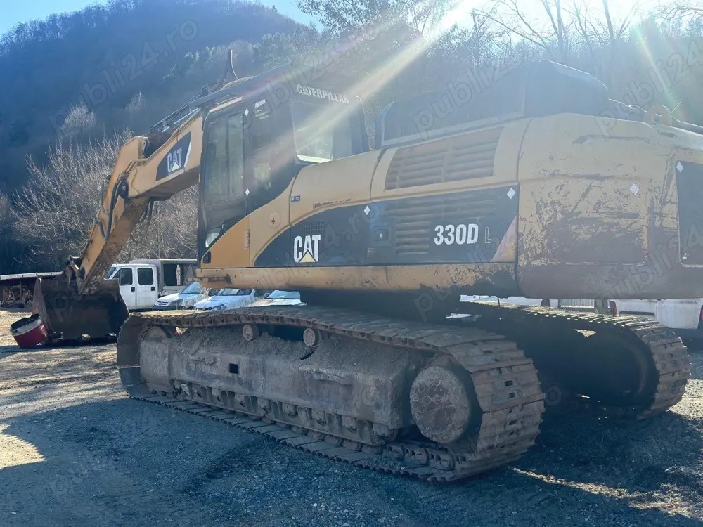 Excavator Caterpillar 330 DL