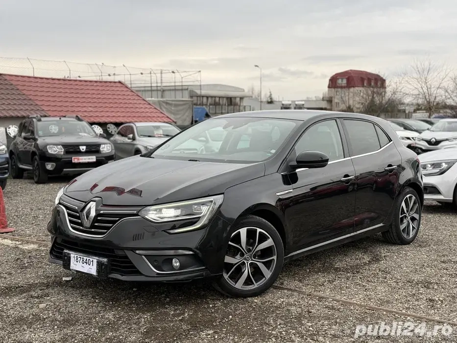 Renault Megane 2016 BOSE Automat 1.5 dci Full Option RAR EFECTUAT Masaj in Scaune