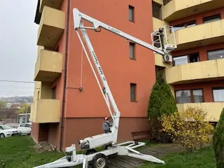 Nacela electrica si pe benzina 