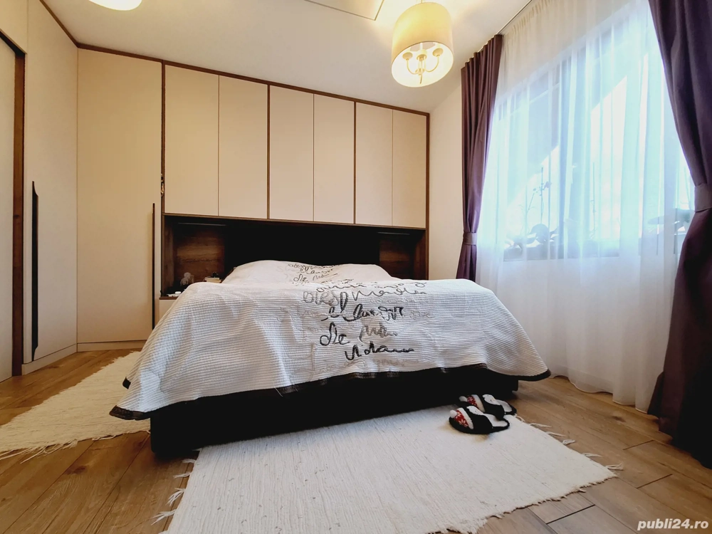 Casă individuală P+M, ideală pentru două familii   acces separat.