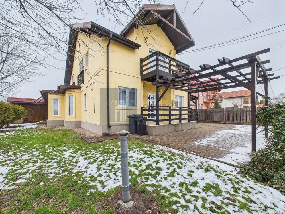 Casa de vanzare  |  Gulia